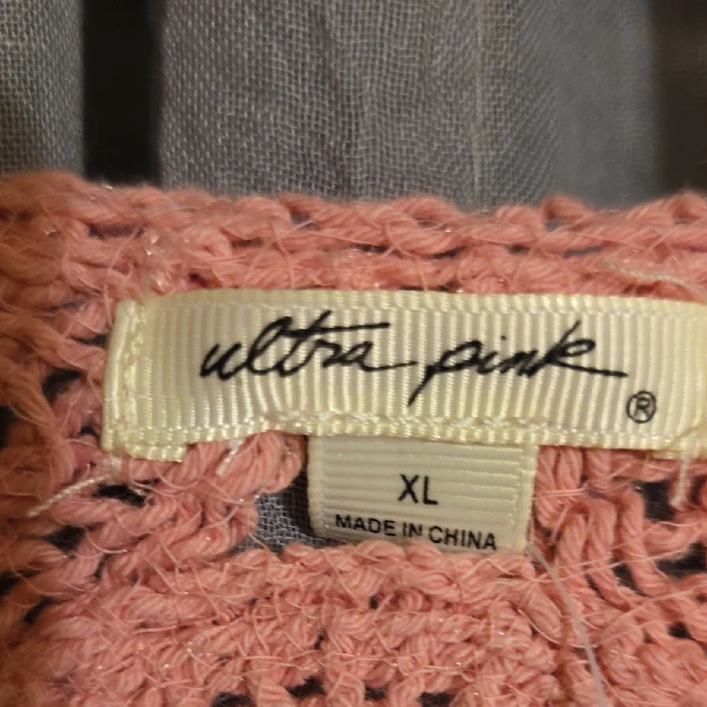 Ultra Pink Coral Crochet Circle-Motif Tunic Top - Picture 2 of 11